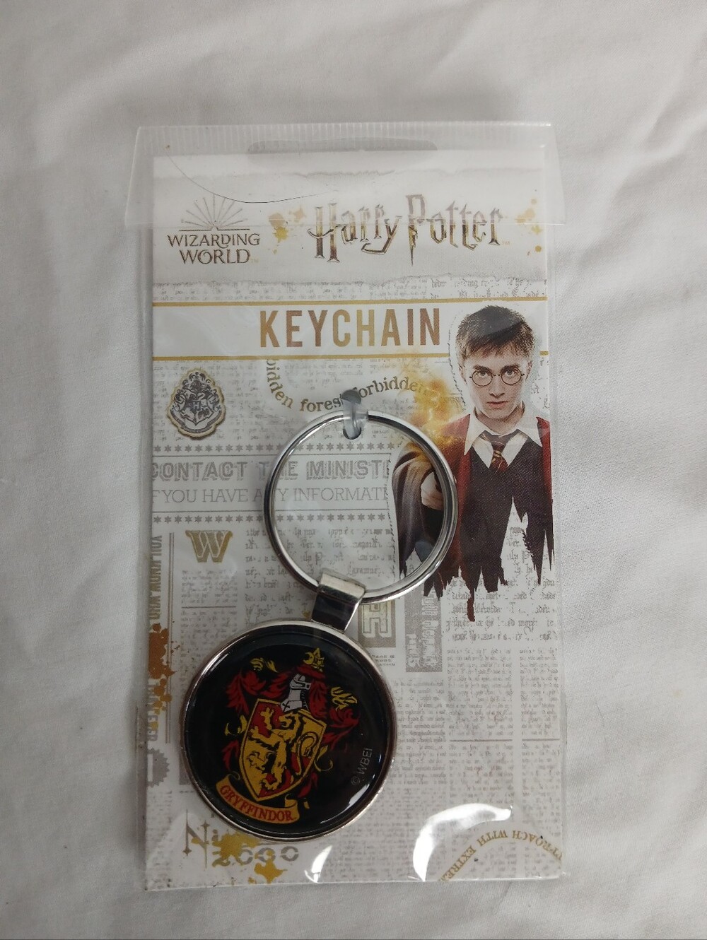 New Harry Potter Gryffindor Keychain Wizarding World